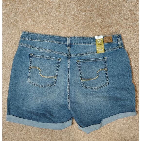 Levi's NWT Mid Rise 5" Shorts Womens Plus Sz 22 (Waist 36) Denim Cutoff Cuffed - Picture 2 of 11